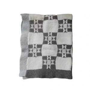 Wool saddle blanket